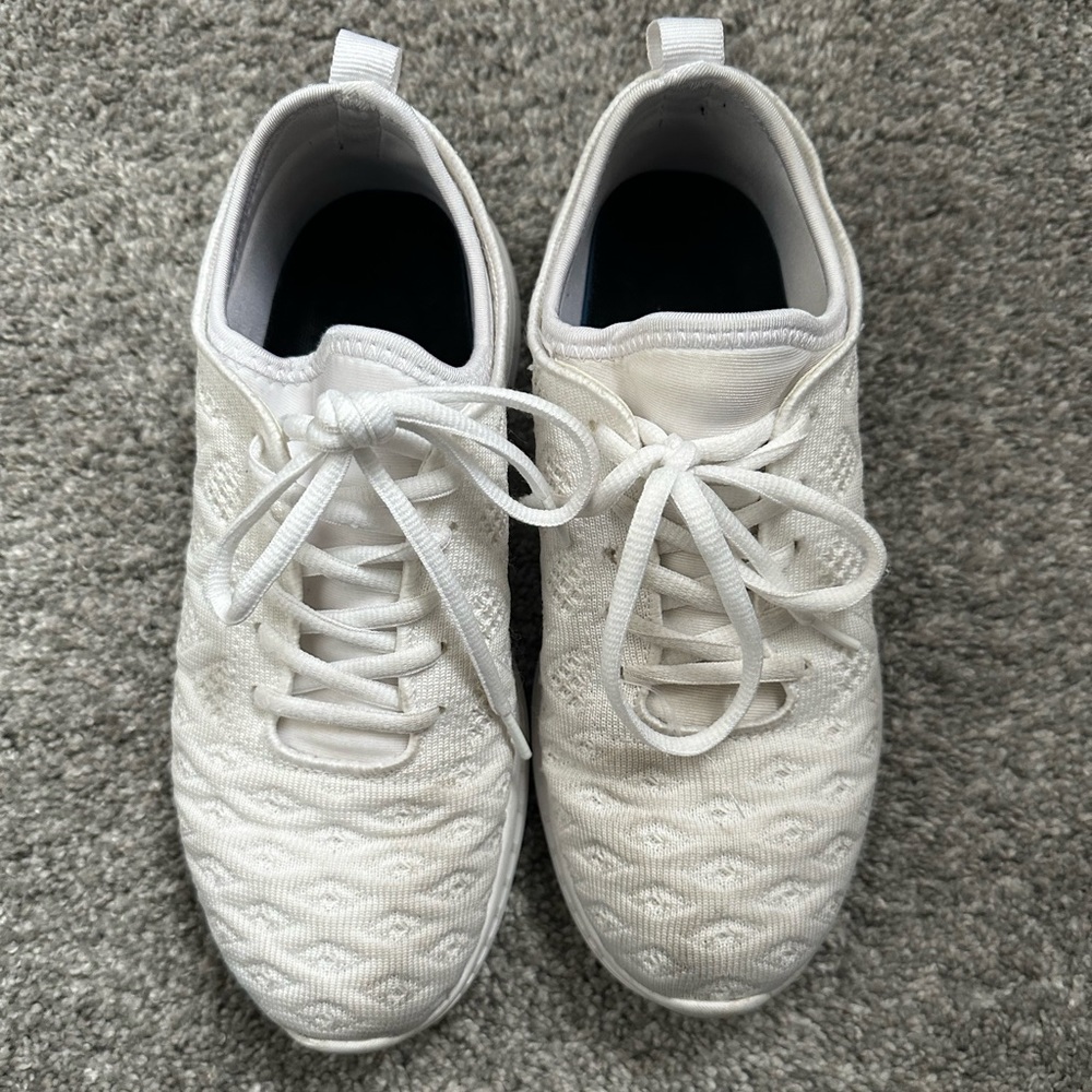 White running sneakers